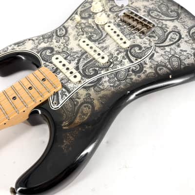 2018 Fender Custom Shop Limited Edition ’68 Stratocaster Relic - Black Paisley - Trades image 17