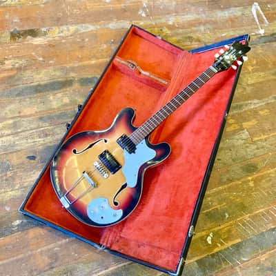 Mosrite Celebrity III c 1967 Sunburst original vintage USA 1966 Mosley image 4