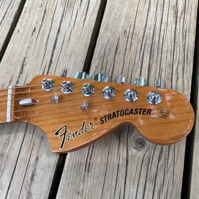 Fender Classic Series '70s Stratocaster *Upgraded* image 2