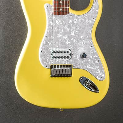 Fender Limited Edition Tom DeLonge Strat '23 image 2