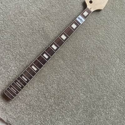 20 Frets Rosewood Fingerboard 4 String Jazz Bass Style Maple Neck image 1