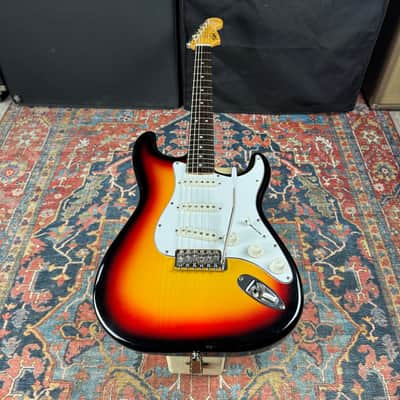 *Video* Tokai Gold Star Sound Stratocaster  3 Tone Sunburst  - 1980’s image 6