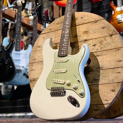 Fender Custom Shop WW10 61 Stratocaster 2026 - Olympic White NOS image 4
