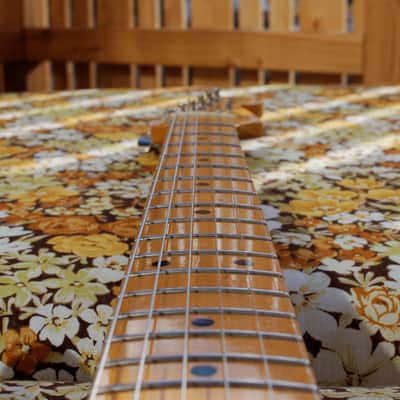Squier Stratocaster 57' RI 1982 JV Japan Export 3,17kg! USA Fullerton Black Bobbins PUs 100% orig ! image 3