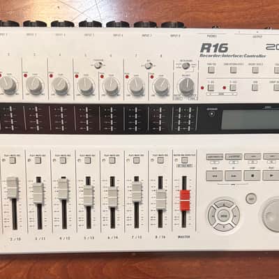 Zoom R16 USB Audio Interface / Digital Multitrack Recorder / Control Surface 2010s - White image 2