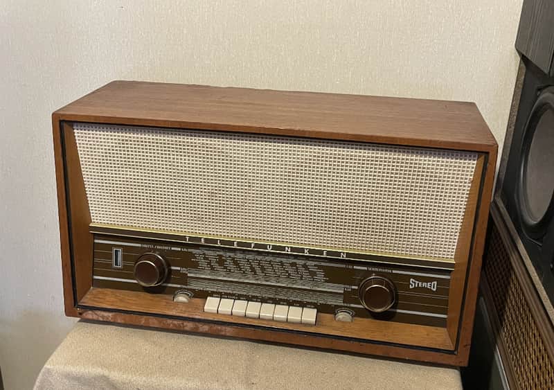 RARE COLLECTIBLE 6-tube stereo radio receiver TELEFUNKEN ALLEGRO 2464 STEREO, early 1960s image 1
