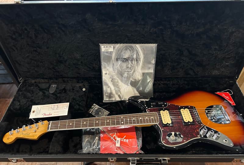 Fender Kurt Cobain Jaguar Lefty LH Sunburst /8lbs. 12.1oz #MX24010729 image 1