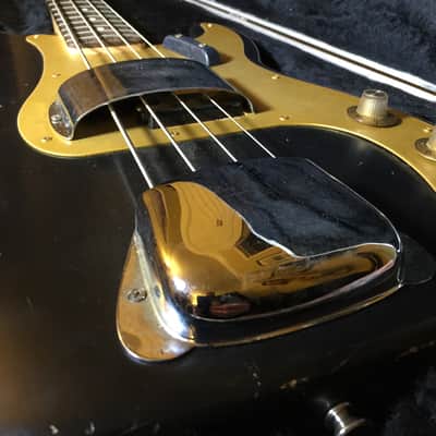 Fender Precision P Bass - Relic Black 2003 W/HSC - Gold Pickguard. USA relic image 11