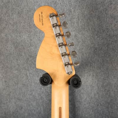 Fender Mexican Deluxe Series Stratocaster HH - Black - 2nd Hand image 5