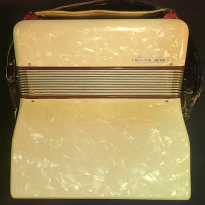 Camerano L 502-64 pre 1960 - Red and White image 4