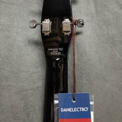 Danelectro Longhorn Bass Black image 5