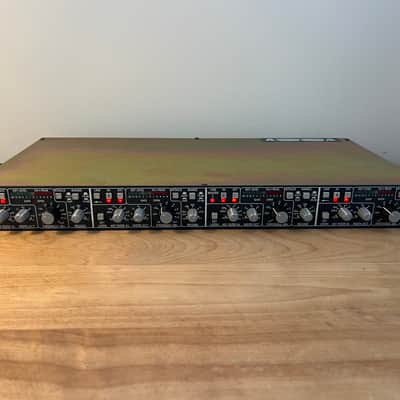BSS DPR504 4 Channel Quad Noise Gate Excellent Condition 1 of 2 image 1