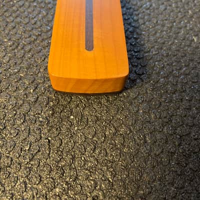 Guitar Neck Roasted Maple, 24 Inch Scale (short scale) Rosewood Fretboard image 4
