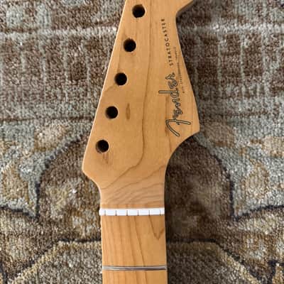 Fender Roasted Maple Vintera® Mod '60's Stratocaster® Neck, 21 Medium Jumbo Frets, 9.5", "C" Shape image 4