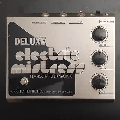 2000s - Vintage Electro-Harmonix Deluxe Electric Mistress Reissue with 24V Adapter 2008 - 2014 - Silver / Black image 4