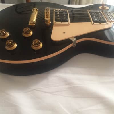Gibson Les Paul Classic 2005 black image 3