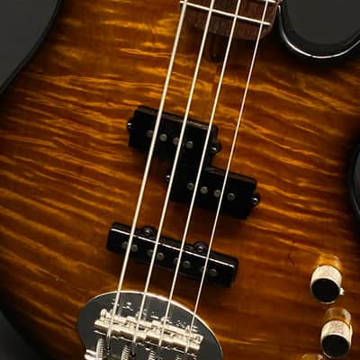 Lakland 25th Anniversary 44 PJ Deluxe in Tobacco Sunburst image 2