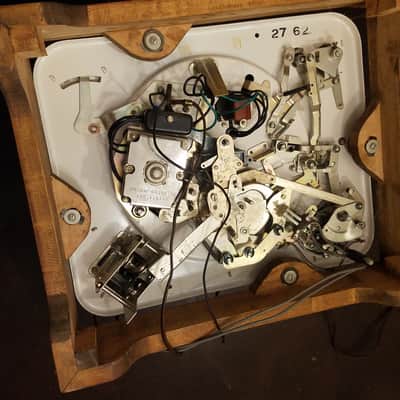 Garrard Type A Automatic Turntable 4-speed and tonearm, no headshell 1960s - Cream image 9