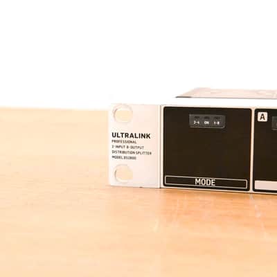 Behringer ULTRALINK DS2800 2-Input 8-Output Distribution Splitter CG01Z31 image 5