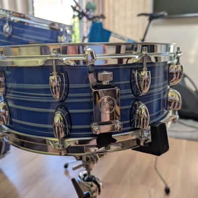 Yamaha Club Custom 2011-2014 - Blue swirl hand painted image 7