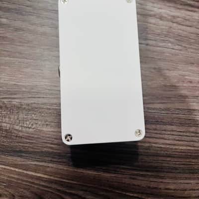 Animals Pedal Surfing Polar Bear Bass Overdrive with BJF Mod 2022 - Present - White image 3