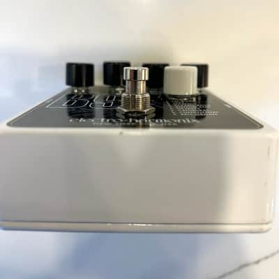 Electro Harmonix B9 Organ Machine Guitar Effects Pedal with 9 Classic Organ Sounds image 5