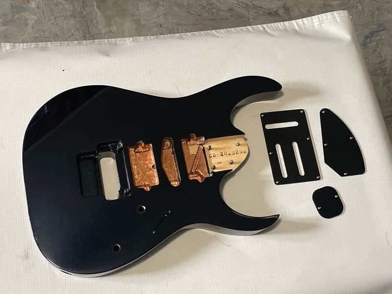 Midnight Blue Ibanez RG2570e: $285.99 (Save $200-$400!)