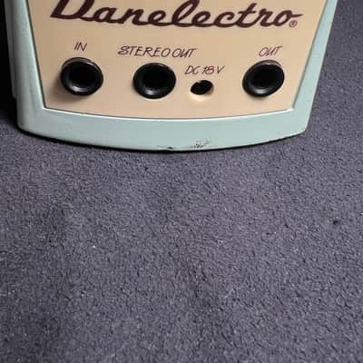 Danelectro Cool Cat Chorus image 3