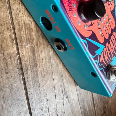 Stone Deaf FX Tremotron Analog Tremolo 2010s - Blue/Orange image 3