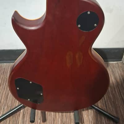 Vintage V100MR-CS Icon Series Single Cut 2010s - Distressed Cherry Sunburst image 5