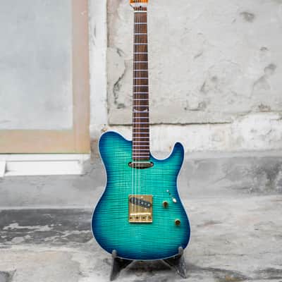 EF Parama by Odieng 6 string 2024 Ocean Burst image 2