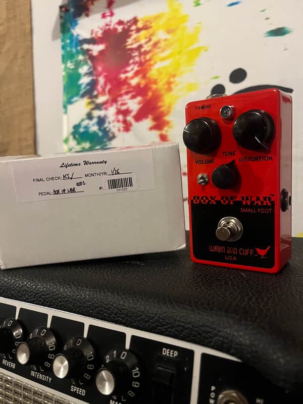 Wren and Cuff Box of War