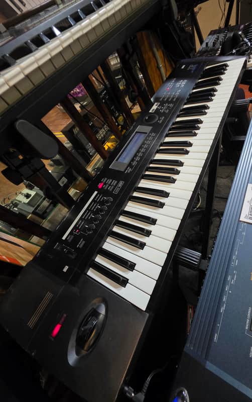 Vintage KORG TR-61 Music Workstation Keyboard (Pre-Owned) image 1