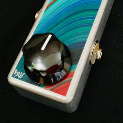 Saturnworks Active Volume Pedal & Buffer for Guitar or Bass - Handcrafted in California