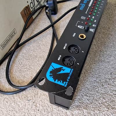 MOTU MIDI Express XT USB MIDI Interface 2017 - Present - Black image 6