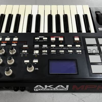 Akai MPK 25 Master keyboard 25 keys with arpeggiator image 2