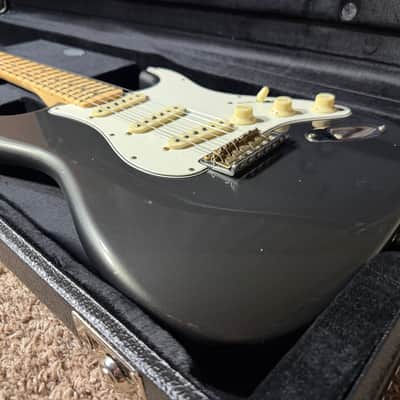 Fender 2024 Limited Bone Tone ‘69 Stratocaster Journeyman Relic - Aged Charcoal Frost Metallic image 11