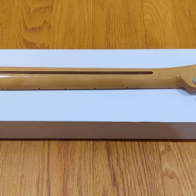 Fender Classic Series '50s Telecaster Maple Neck w/ Kluson Revolution 19:1 Tuners, Tusq XL Nut, Kluson String Tree image 3