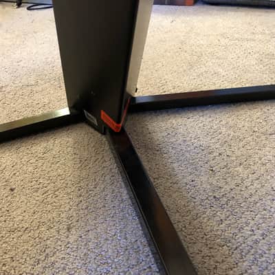 Ultimate Support Apex AX-48 Pro Two-Tier Column Keyboard Stand image 4