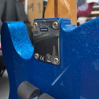 Fender J Mascis Signature Telecaster 2021 - Present - Bottle Rocket Blue Flake image 4