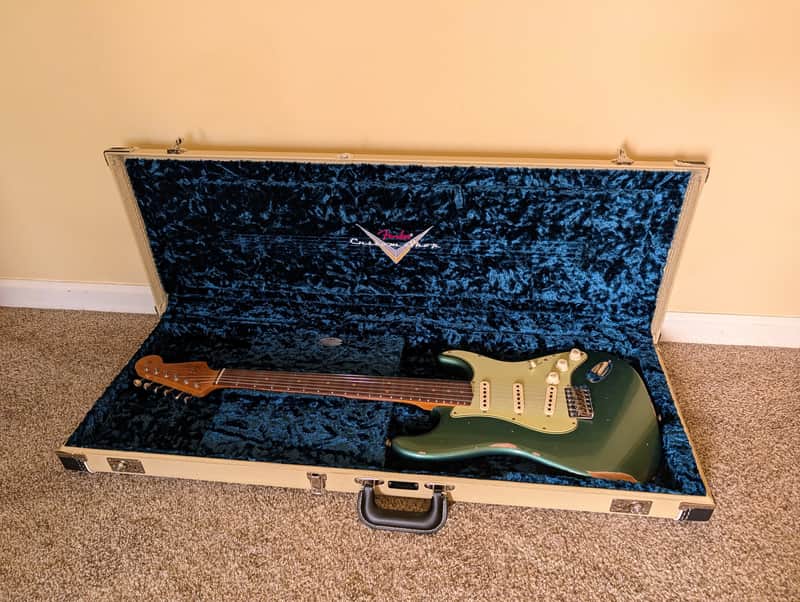 Fender Custom Shop '63 Reissue Stratocaster Relic Aged Sherwood Green Metallic image 1