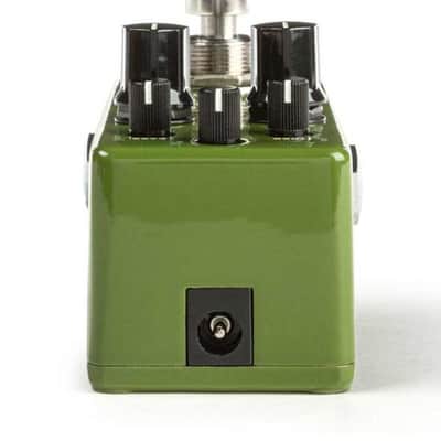 MXR® THUMP™ BASS PREAMP PEDAL image 3