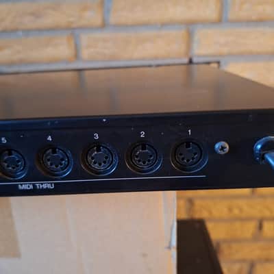 Yamaha MJC8 MIDI Patchbay image 8
