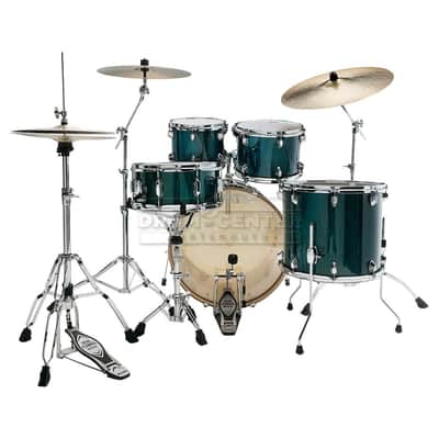 Tama Superstar Classic 5pc Drum Set Gloss Sapphire Lacebark Pine image 2