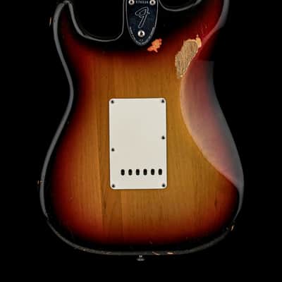 Fender 1974 Stratocaster - Sunburst #576516 with Original Hard Case image 2