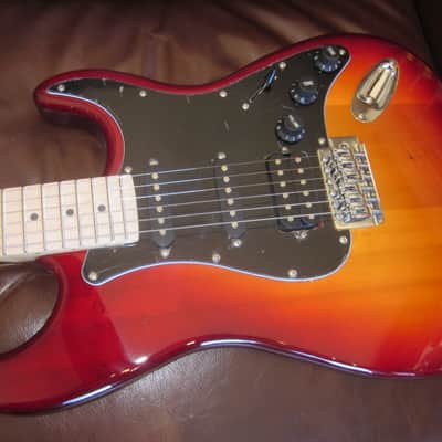 Amati H-Series Electric Guitar 20STHG - Cherry Sunburst w/ Gig Bag image 2