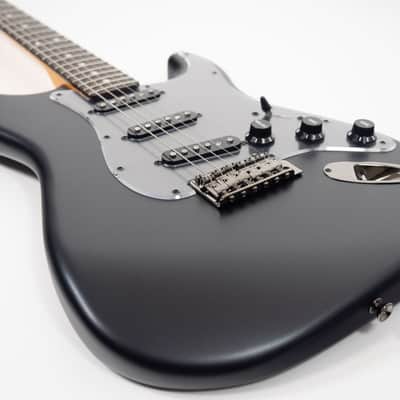 [SALE Ends Sep 24] [NEW] Fender Made in Japan Hybrid II 2026 Collection Stratocaster Matte Phantom Black Satin Metallic Rosewood image 6