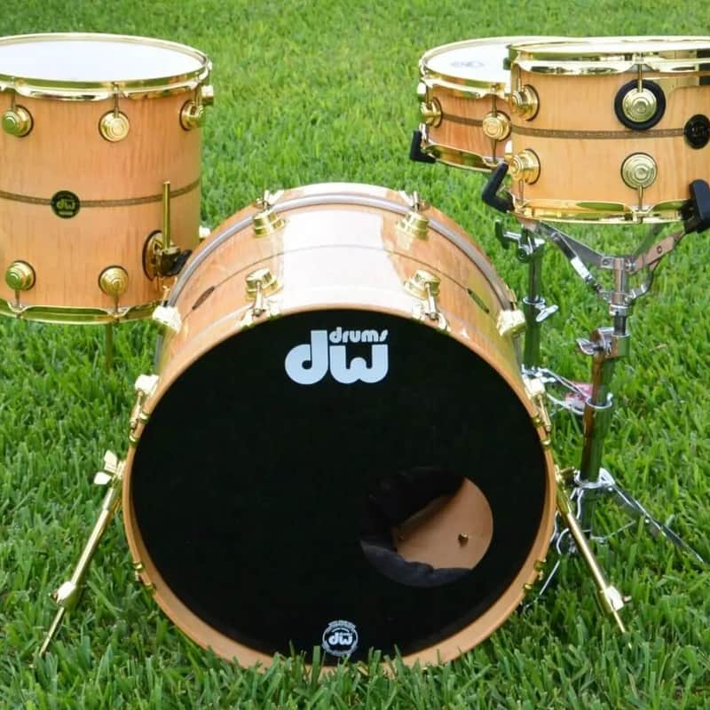 1997 DW 25th Anniversary “FIDDLEBACK” FLAMED MAPLE 4 pc Drum S…