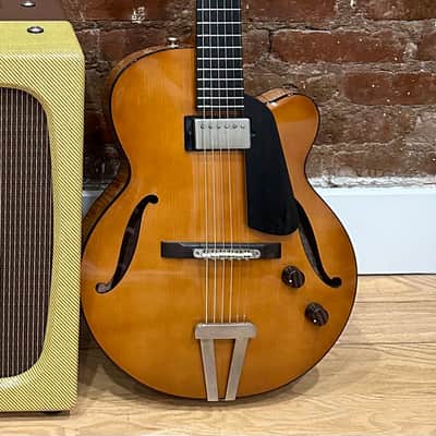 Andersen Electric Archie - Fully Hollow - Subtle Burst Nitro Finish image 5