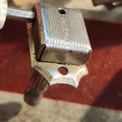 Vintage Kluson Single Line Single Ring Keystone Tuners 1958-1959 - Nickel Les Paul Burst image 4